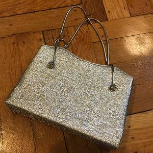 Vintage Silver Handbag 💎